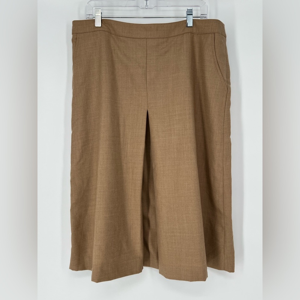 PENDLETON WOOL SKIRT, LINED, BACK ZIPPER 2 POCKETS BEAUTIFULLY TAILORED